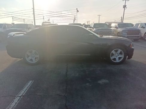 Used 2012 Dodge Charger SE w/ Sport Appearance Group RWD image 6