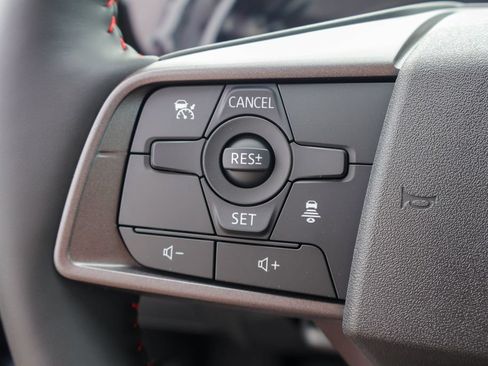 New 2026 Nissan Sentra SR FWD image 9