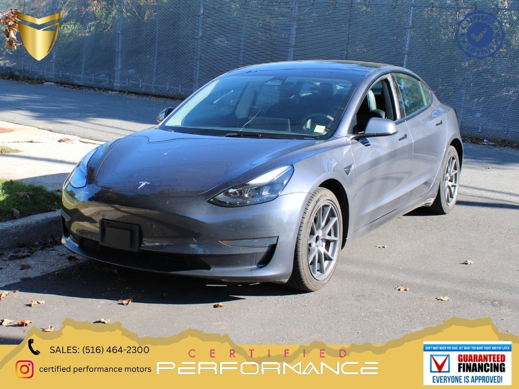 Used 2023 Tesla Model 3 Standard Range RWD image 1