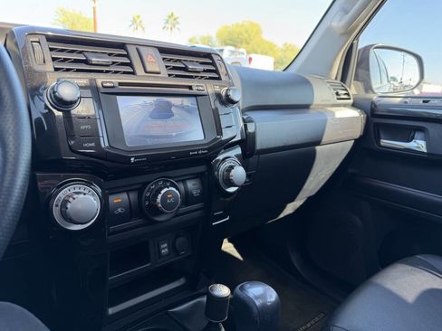 Used 2016 Toyota 4Runner Trail Premium image 32