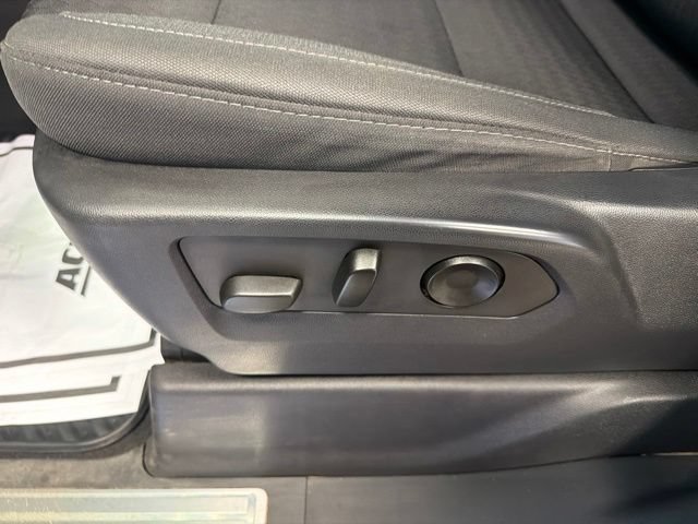 Used 2022 GMC Sierra 1500 Elevation w/ Preferred Package AWD/4WD image 11