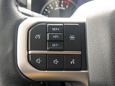 Used 2024 Ford Expedition XLT AWD/4WD image 22