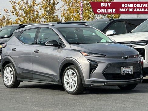 Certified 2022 Chevrolet Bolt EUV LT w/ Comfort Package image 1