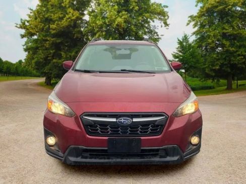 Used 2018 Subaru Crosstrek 2.0i Premium w/ Eyesight System image 3