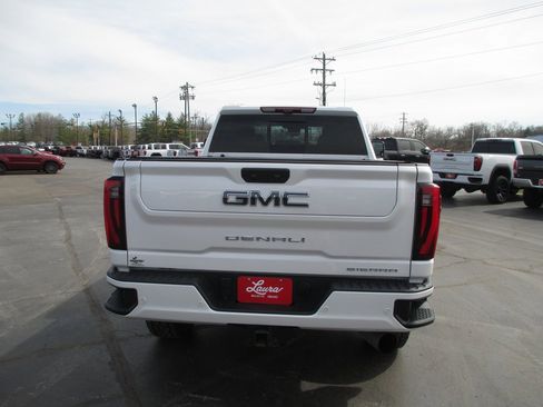 Used 2024 GMC Sierra 2500 Denali Ultimate w/ Max Trailering Package image 7