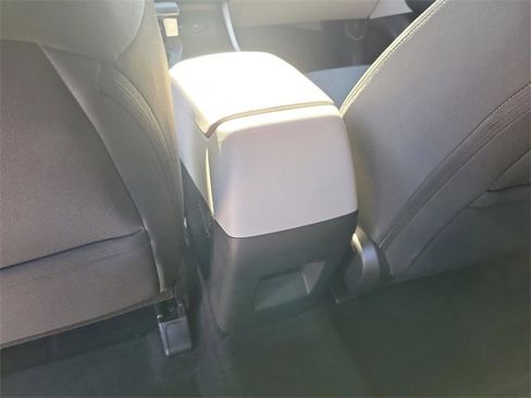 Used 2023 Hyundai Tucson SE image 10