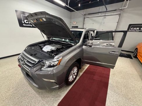Used 2014 Lexus GX 460 w/ Premium Package AWD/4WD image 64