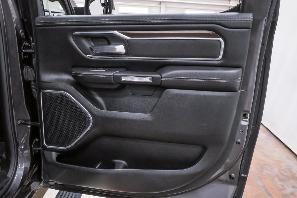 Used 2021 RAM 1500 Laramie w/ Laramie Southwest Edition RWD image 29