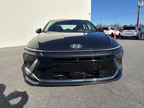 Certified 2025 Hyundai Sonata Limited image 2