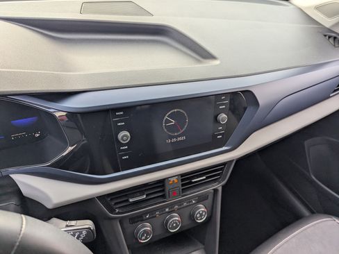 Used 2022 Volkswagen Taos SE w/ IQ.Drive SE Package image 23