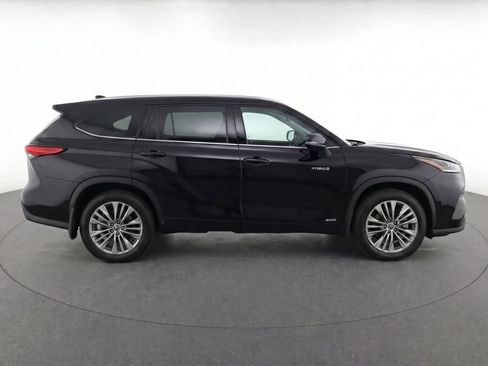 Used 2021 Toyota Highlander Platinum AWD/4WD image 8