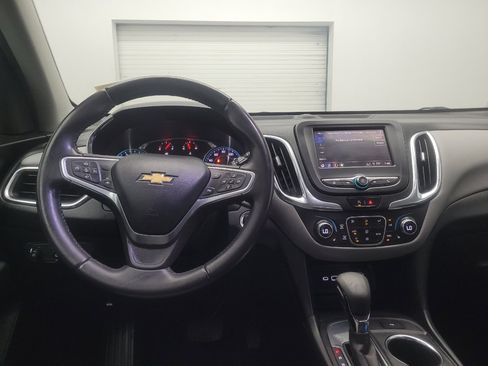 Used 2022 Chevrolet Equinox LT w/ Driver Convenience Package FWD image 21