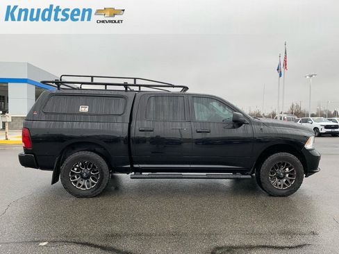 Used 2018 RAM 1500 Express image 8