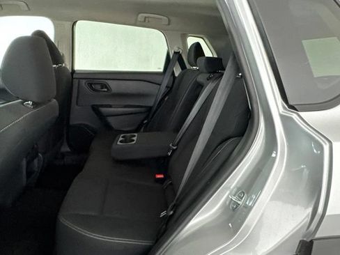 Certified 2024 Nissan Rogue S FWD image 24