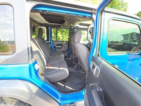 Used 2021 Jeep Wrangler Unlimited Sport AWD/4WD image 26