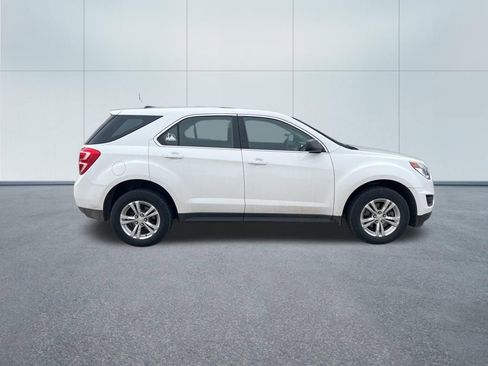 Used 2016 Chevrolet Equinox LS AWD/4WD image 2