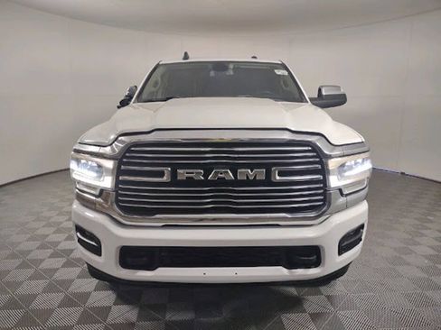 Used 2022 RAM 2500 Laramie AWD/4WD image 4