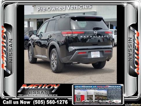 Certified 2025 Nissan Pathfinder SV FWD image 6