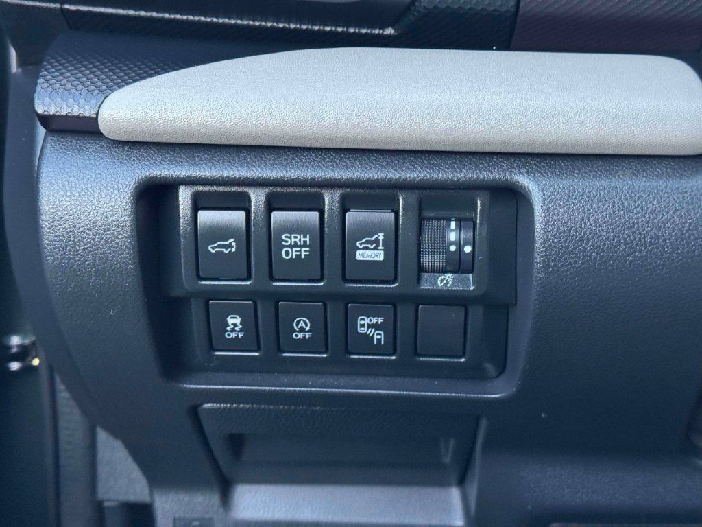 Used 2023 Subaru Forester Limited AWD/4WD image 22