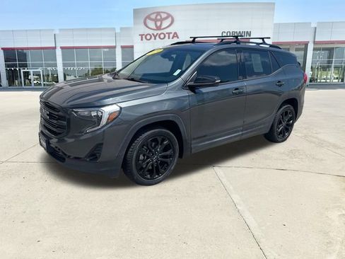 Used 2020 GMC Terrain SLT w/ Preferred Package AWD/4WD image 7