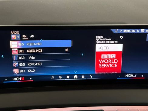 Used 2025 BMW X3 xDrive30i w/ Premium Package image 18