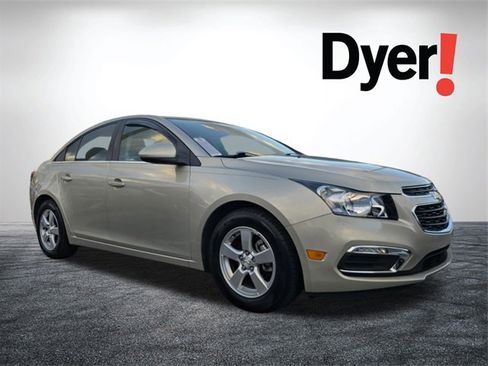 Used 2016 Chevrolet Cruze LT w/ Technology Package image 1