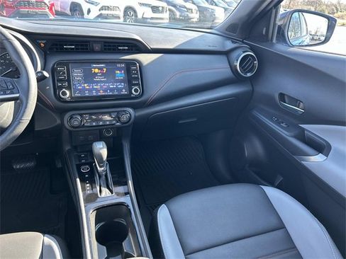 Used 2023 Nissan Kicks SR w/ SR Premium Package image 16