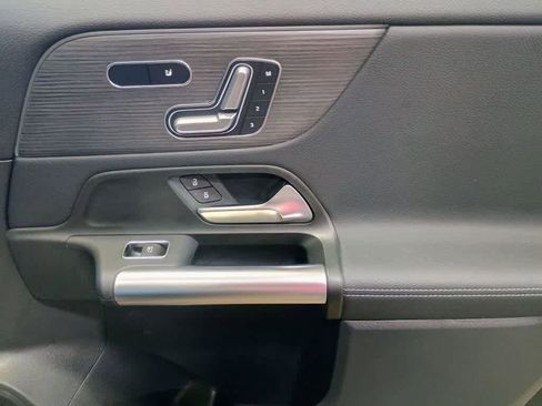 Certified 2023 Mercedes-Benz GLA 250 4MATIC image 26