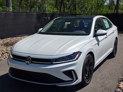 New 2026 Volkswagen Jetta SE