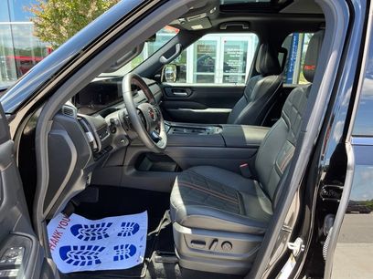 Used 2025 Nissan Armada PRO-4X w/ Pro-4X Premium Package