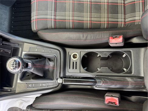 Used 2016 Volkswagen GTI S FWD image 27