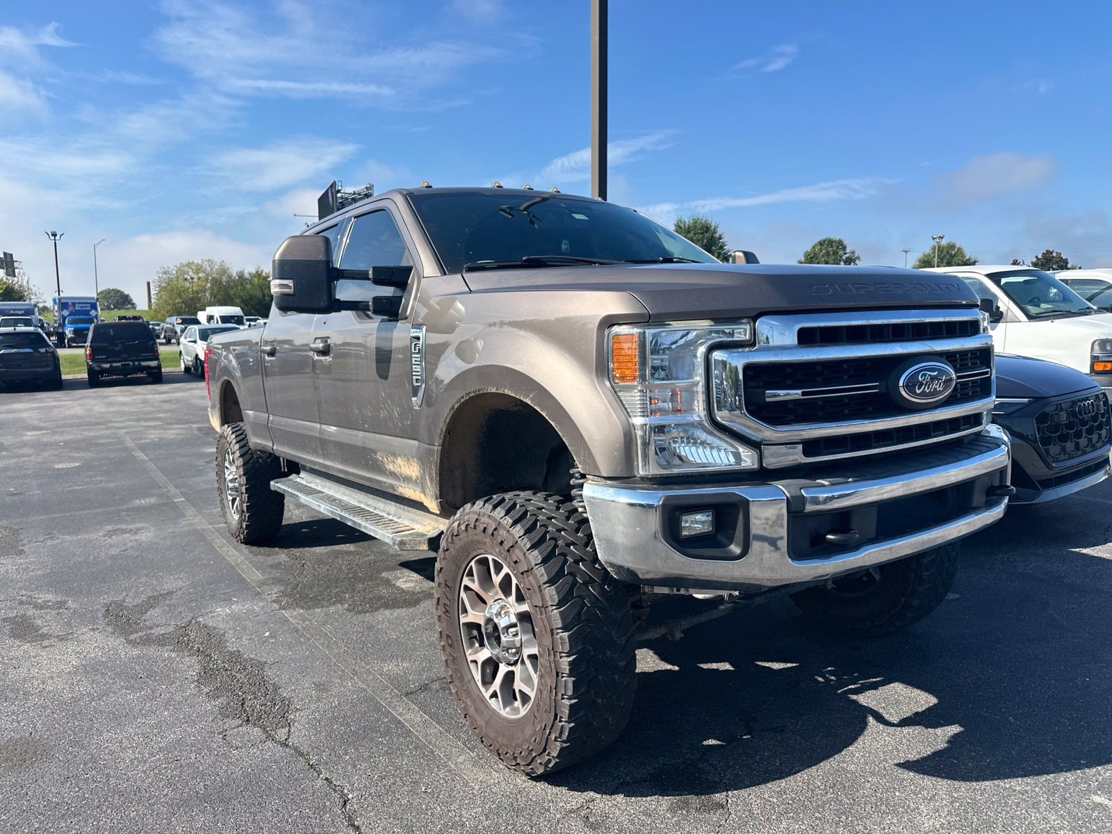 Used 2021 Ford F250 Lariat w/ Lariat Value Package AWD/4WD image 3