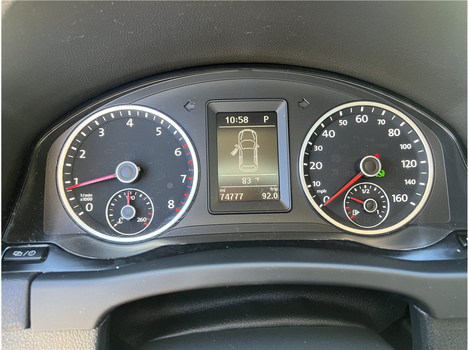 Used 2013 Volkswagen Tiguan S FWD image 16