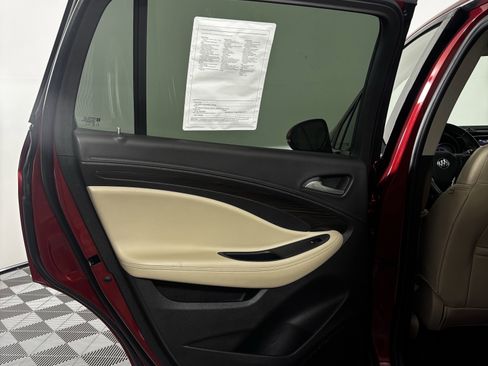 Used 2019 Buick Envision Preferred image 33