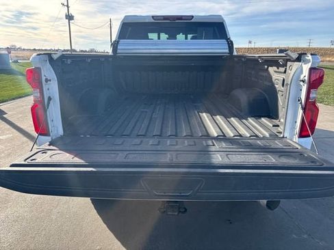 Used 2024 Chevrolet Silverado 3500 High Country w/ High Country Premium Package image 26