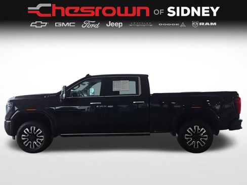 Used 2025 GMC Sierra 2500 Denali Ultimate AWD/4WD image 8