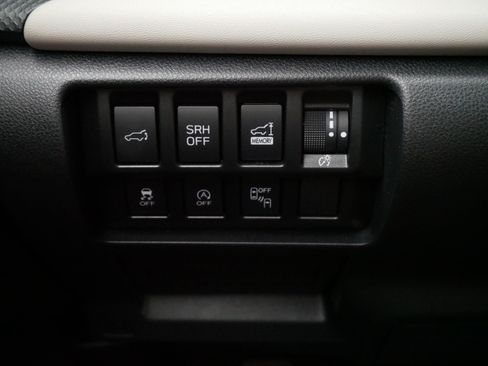 Used 2023 Subaru Forester Limited AWD/4WD image 29