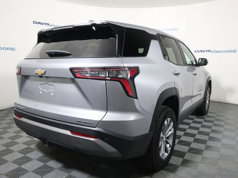 Used 2025 Chevrolet Equinox LT image 5