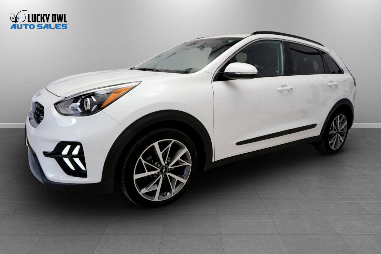 Used 2022 Kia Niro Touring Special Edition FWD image 5