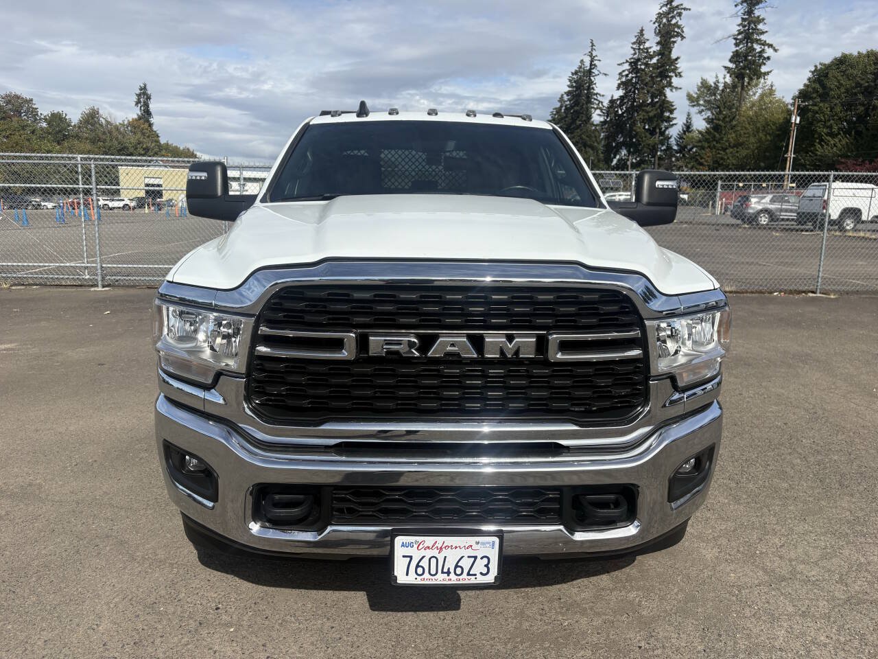 Used 2024 RAM 3500 Big Horn AWD/4WD image 14