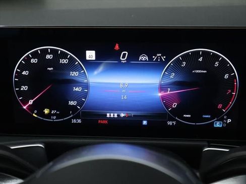 New 2026 Mercedes-Benz GLB 250 image 34