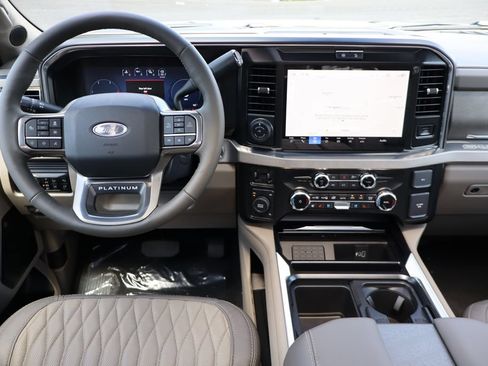 New 2026 Ford F350 Platinum w/ Platinum Plus Package AWD/4WD image 6