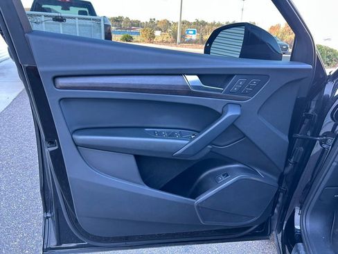 Used 2021 Audi Q5 2.0T Premium image 35