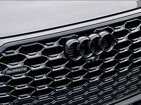 Used 2023 Audi Q5 2.0T Premium Plus image 30