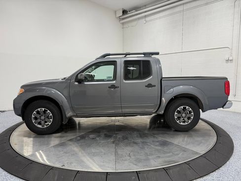 Used 2020 Nissan Frontier PRO-4X w/ Pro-4x Utility Package image 4