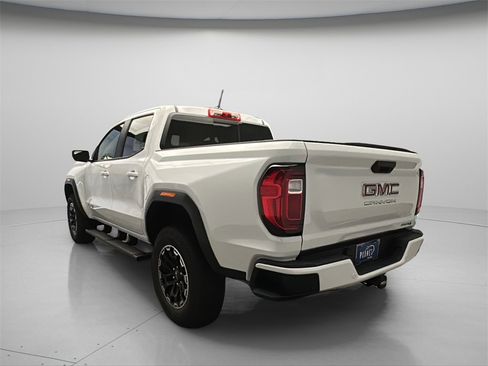 Used 2026 GMC Canyon AT4 image 3