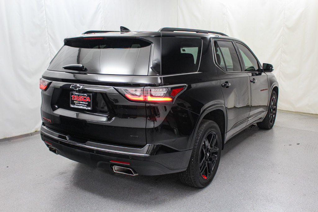 Used 2021 Chevrolet Traverse Premier w/ Redline Edition AWD/4WD image 9