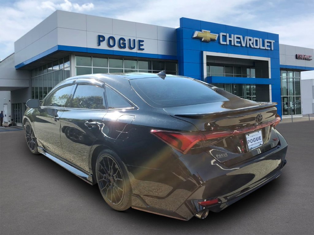 Used 2021 Toyota Avalon TRD FWD image 3