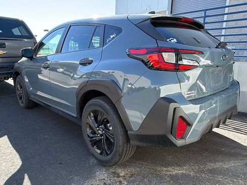 Used 2024 Subaru Crosstrek 2.0i AWD/4WD image 3