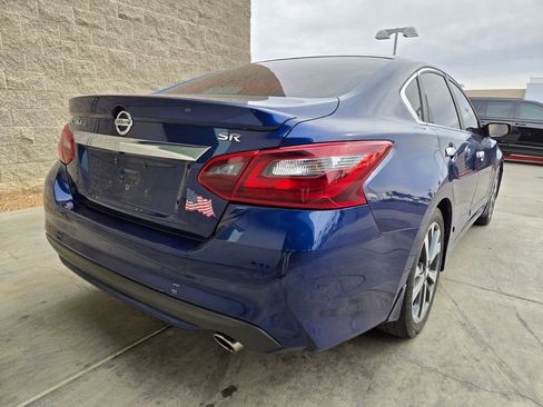 Used 2017 Nissan Altima 2.5 SR image 4